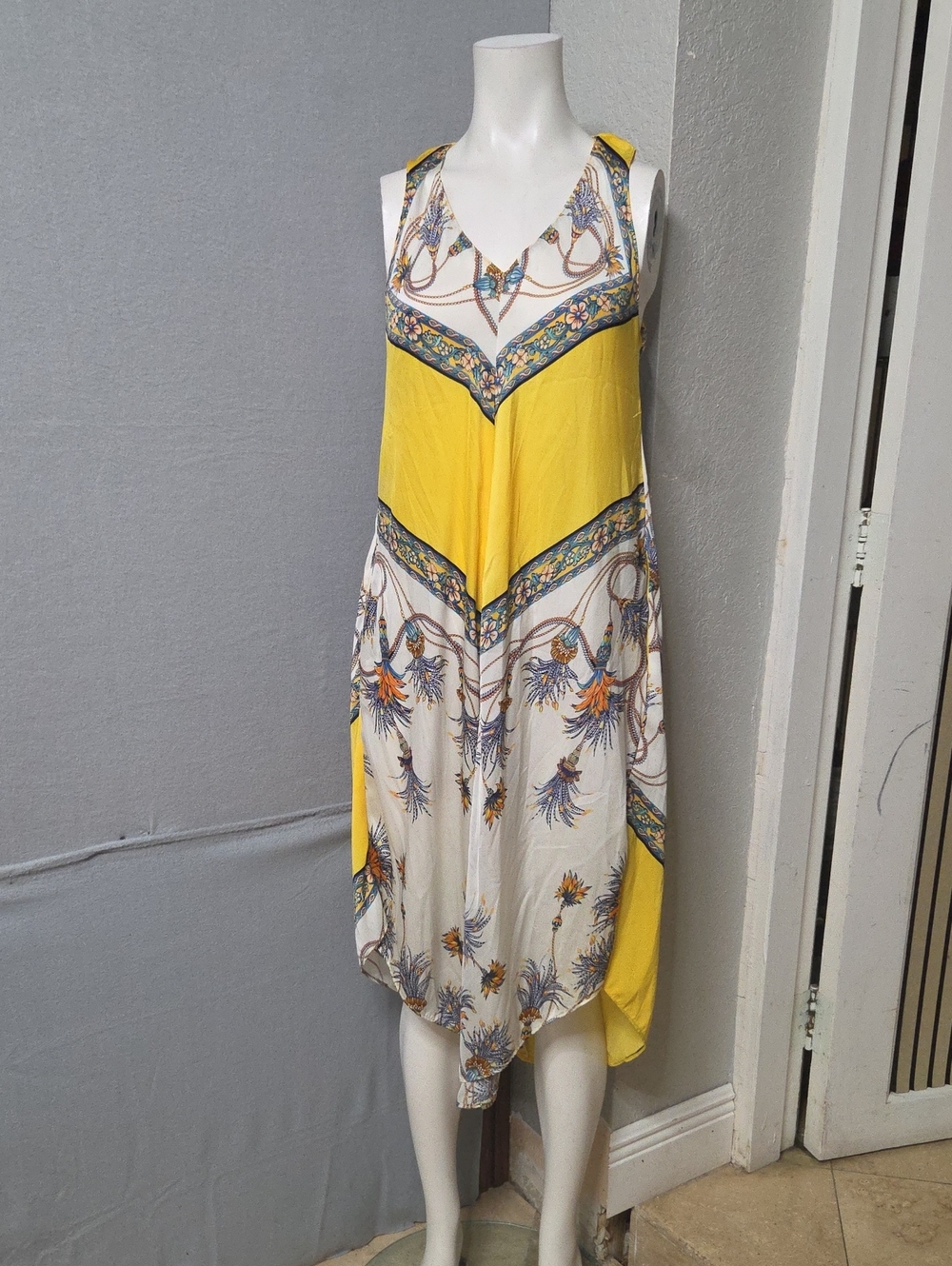 Zara Yellow and Cream Floral Asymmetrical Midi Dress Small Sz P2p 21 In.